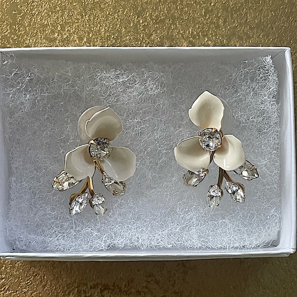 “Sweet Violets” Paris by Debra Moreland Earrings - Picture 5 of 7